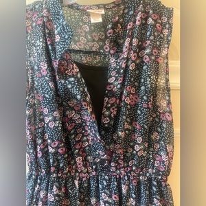WOMENS  dress!  Like New!